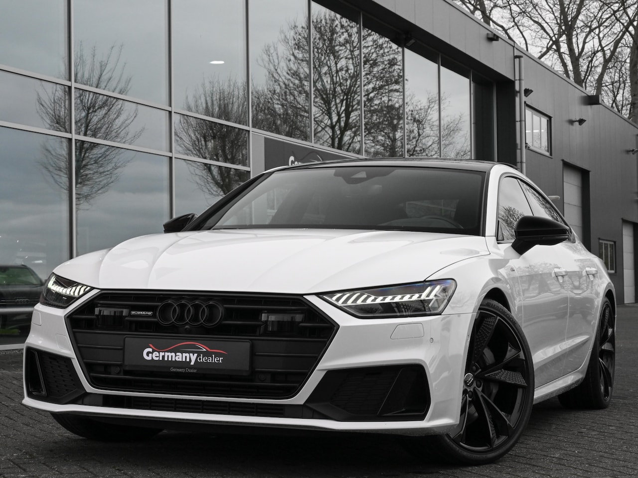 Audi A7 Sportback - 50TFSI E 301pk Quattro S-Line Black Optic RS-Zetels Pano Head-Up 360-Camera B&O 20-Inch - AutoWereld.nl