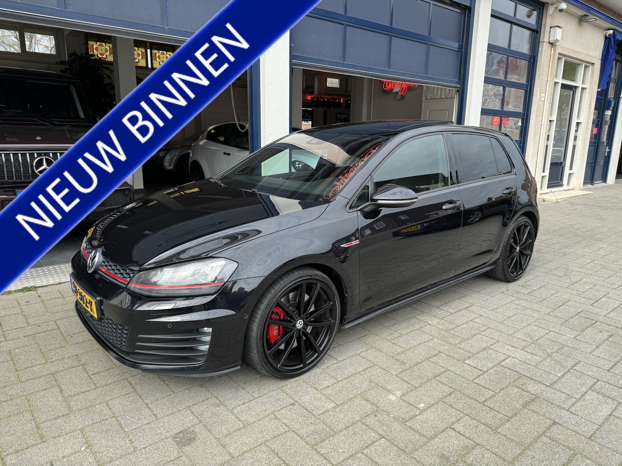 Volkswagen Golf - 2.0 TSI GTI Performance LEDER/PANO/CAMERA - AutoWereld.nl