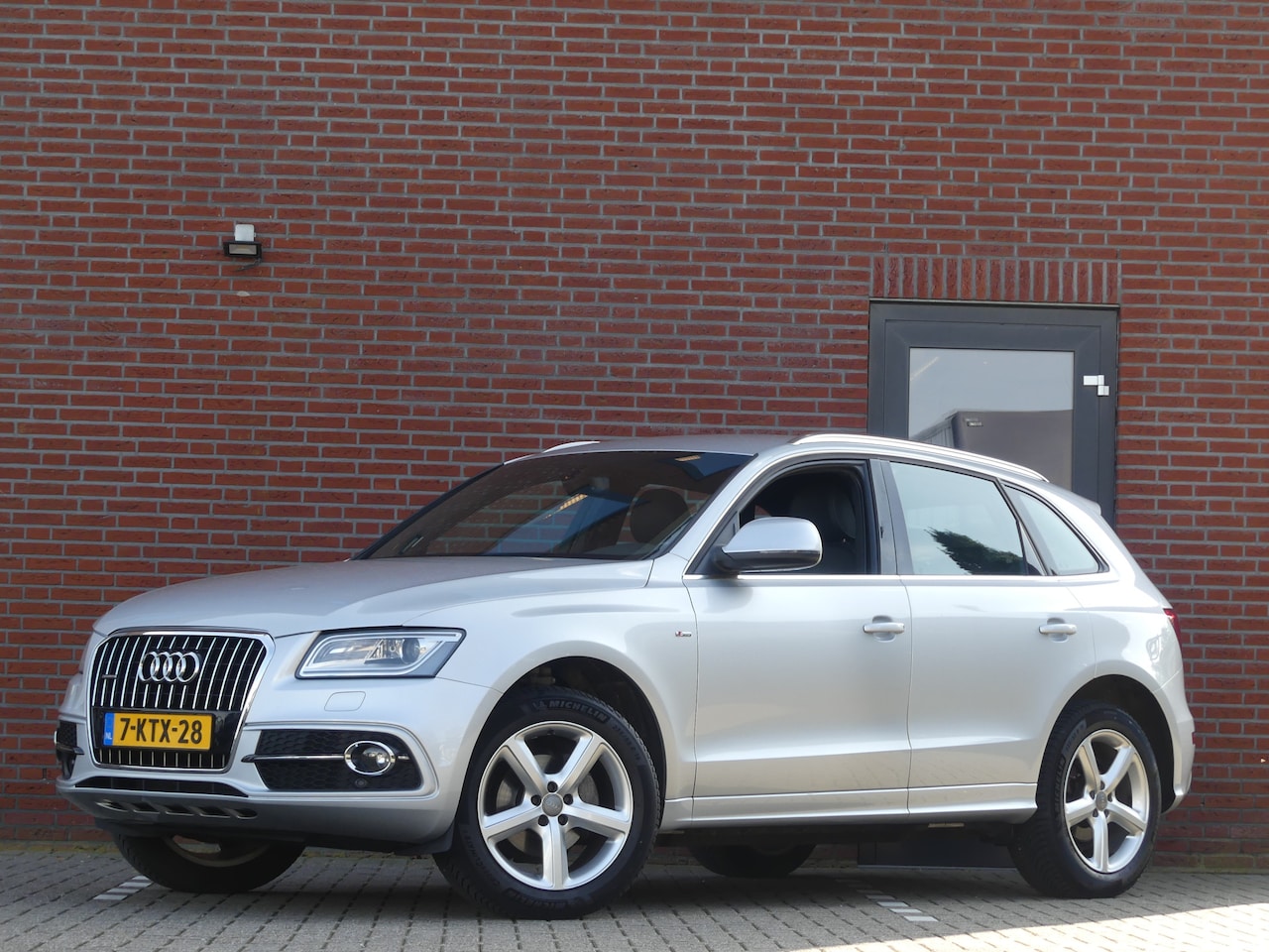 Audi Q5 - 2.0 TFSI quattro Pro Line S / Dealer onderhouden - AutoWereld.nl