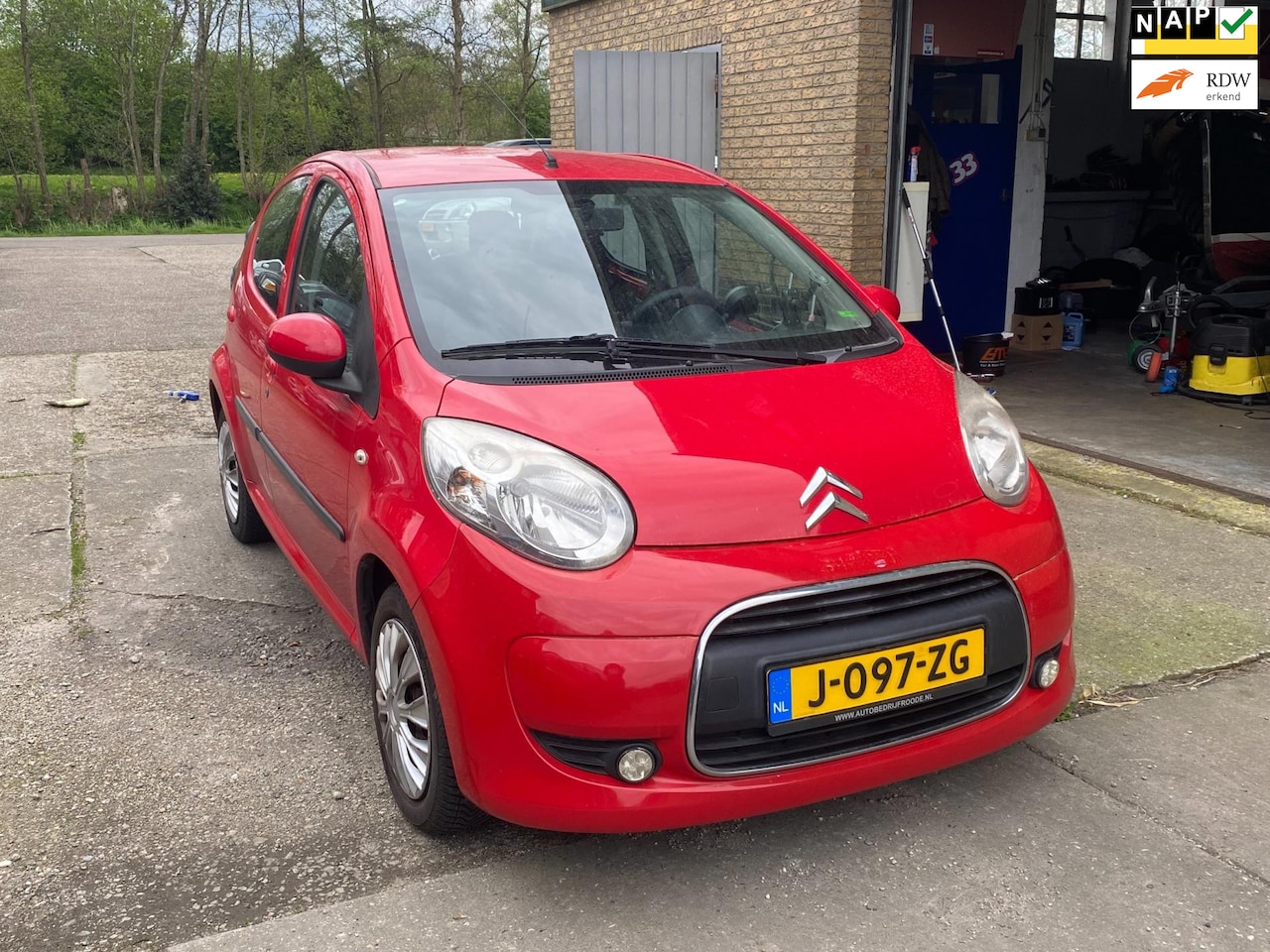 Citroën C1 - 1.0-12V met airco, navigatie, rijdt goed - AutoWereld.nl