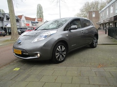 Nissan LEAF - Tekna 30 kWh / AIRCO / LEER / NAVI / NL.AUTO / NW-STAAT / 69dkm (2000 euro SUBSIDIE)