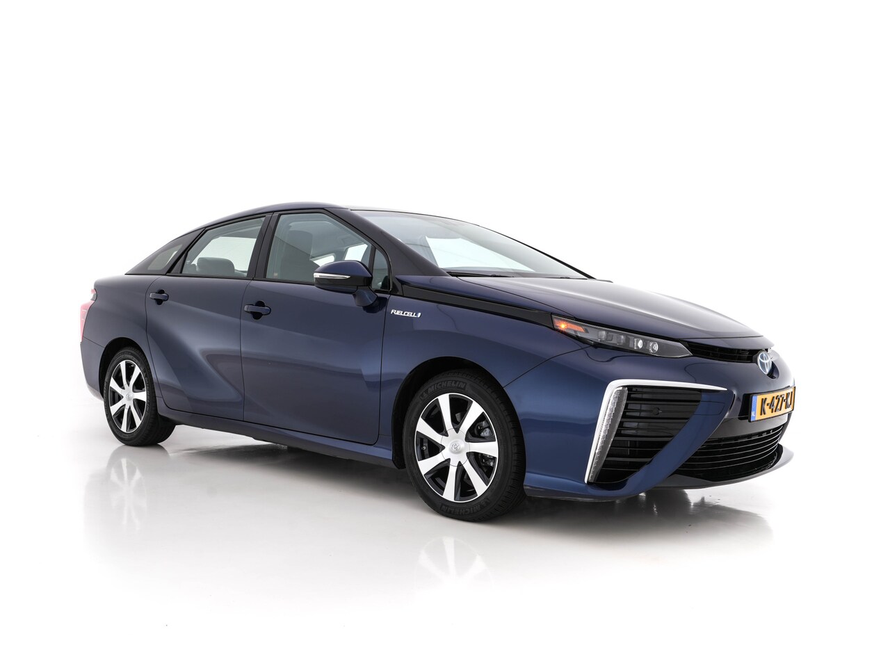 Toyota Mirai - FCV Executive Aut. *VOLLEDER | FULL-LED | JBL-AUDIO | CAMERA | KEYLESS | MEMORY-PACK | ADA - AutoWereld.nl