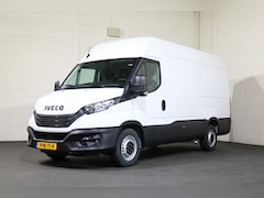 Iveco Daily - 35S14 L2 H2 Airco Navigatie Camera Trekhaak 3.5T