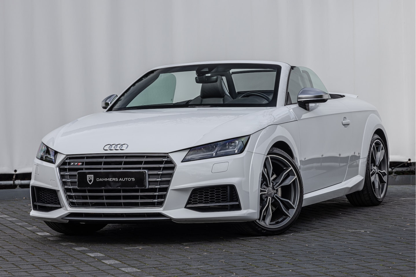 Audi TT Roadster - 2.0 TFSI TTS 310pk Quattro B&O 19'' S-stoelen - AutoWereld.nl