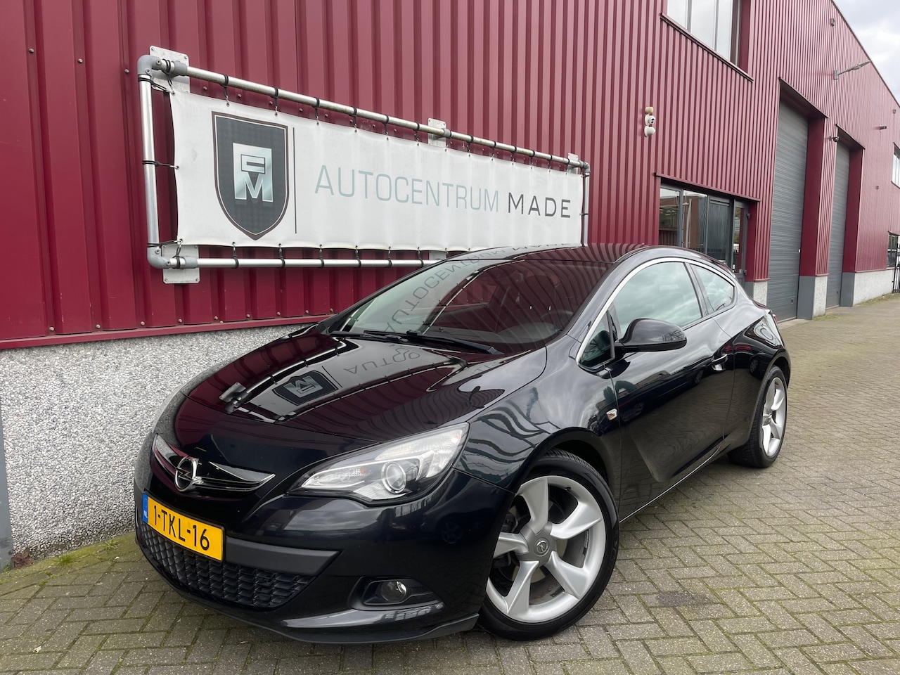 Opel Astra GTC - 1.4 Turbo Sport // 160 DKM NAP // Navi // Clima // PDC // Cruise control - AutoWereld.nl