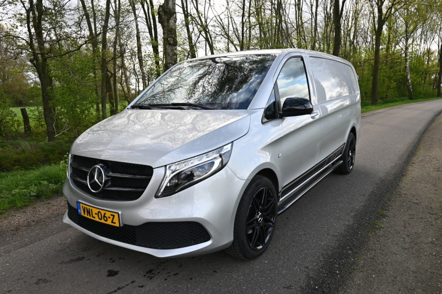 Mercedes-Benz Vito - 114 CDI Lang *Cruise *Camera *Airco *Led *Carplay - AutoWereld.nl