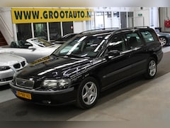 Volvo V70 - 2.4 Comfort Line Airco, Cruise control, Navi, Stoelverwarming