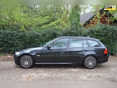 BMW 3-serie Touring - 318i High Exe panoramadak/stoelverwarming