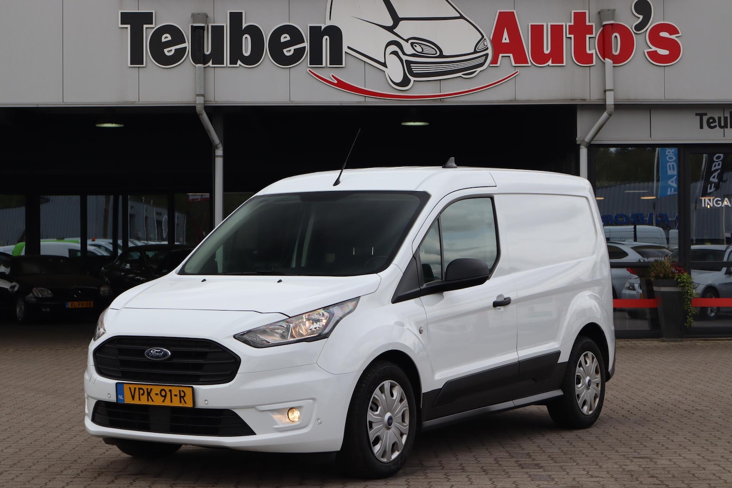 Ford Transit Connect - 1.5 EcoBlue L1 Trend Airco, Voorruit verwarming, Cruise control, Parkeersensoren voor- en - AutoWereld.nl