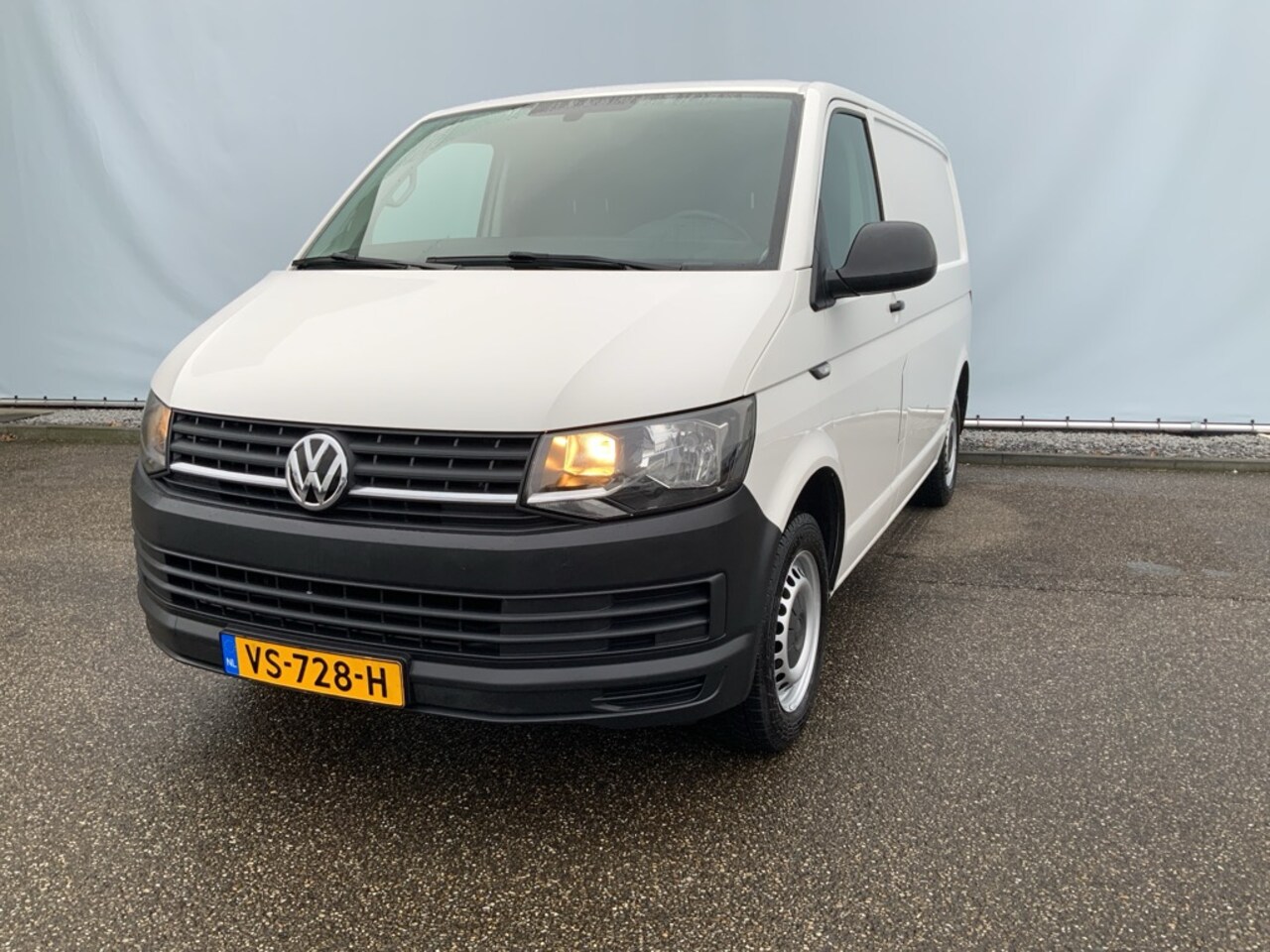 Volkswagen Transporter - 2.0 TDI L1H1 Comfortline Airco Nani Trekhaak 2200 kg Euro 6 - AutoWereld.nl