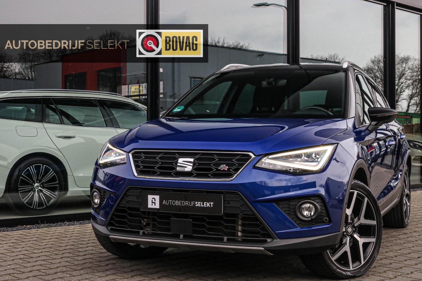 Seat Arona - 1.5 TSI EVO FR - BEATS - VIRTUAL - CAMERA - AutoWereld.nl