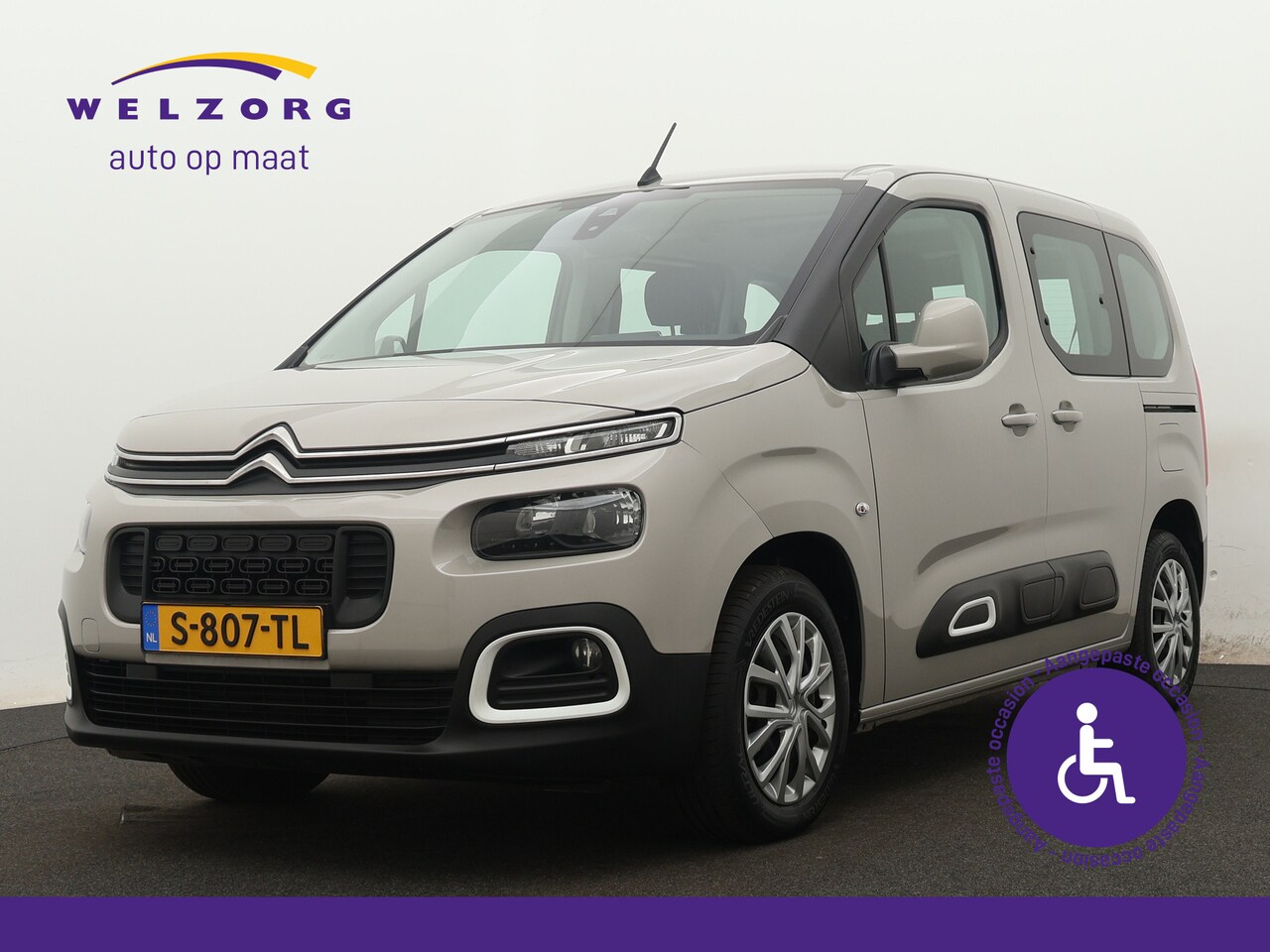 Citroën Berlingo - 1.2 PureTech Live Ingepland voor nieuwe bodemverlaging t.b.v. rolstoelvervoer - AutoWereld.nl