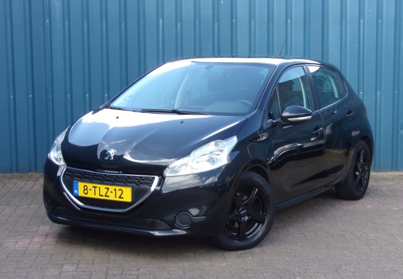 Peugeot 208 - 1.4 VTi Active | Trekhaak | Airco | 5 deurs - AutoWereld.nl