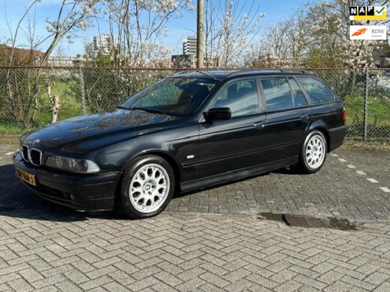 BMW 5-serie Touring - 520i Edition 520i Edition - AutoWereld.nl