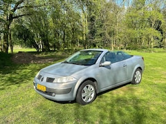 Renault Mégane coupé cabriolet - 1.6-16V Dynamique Luxe