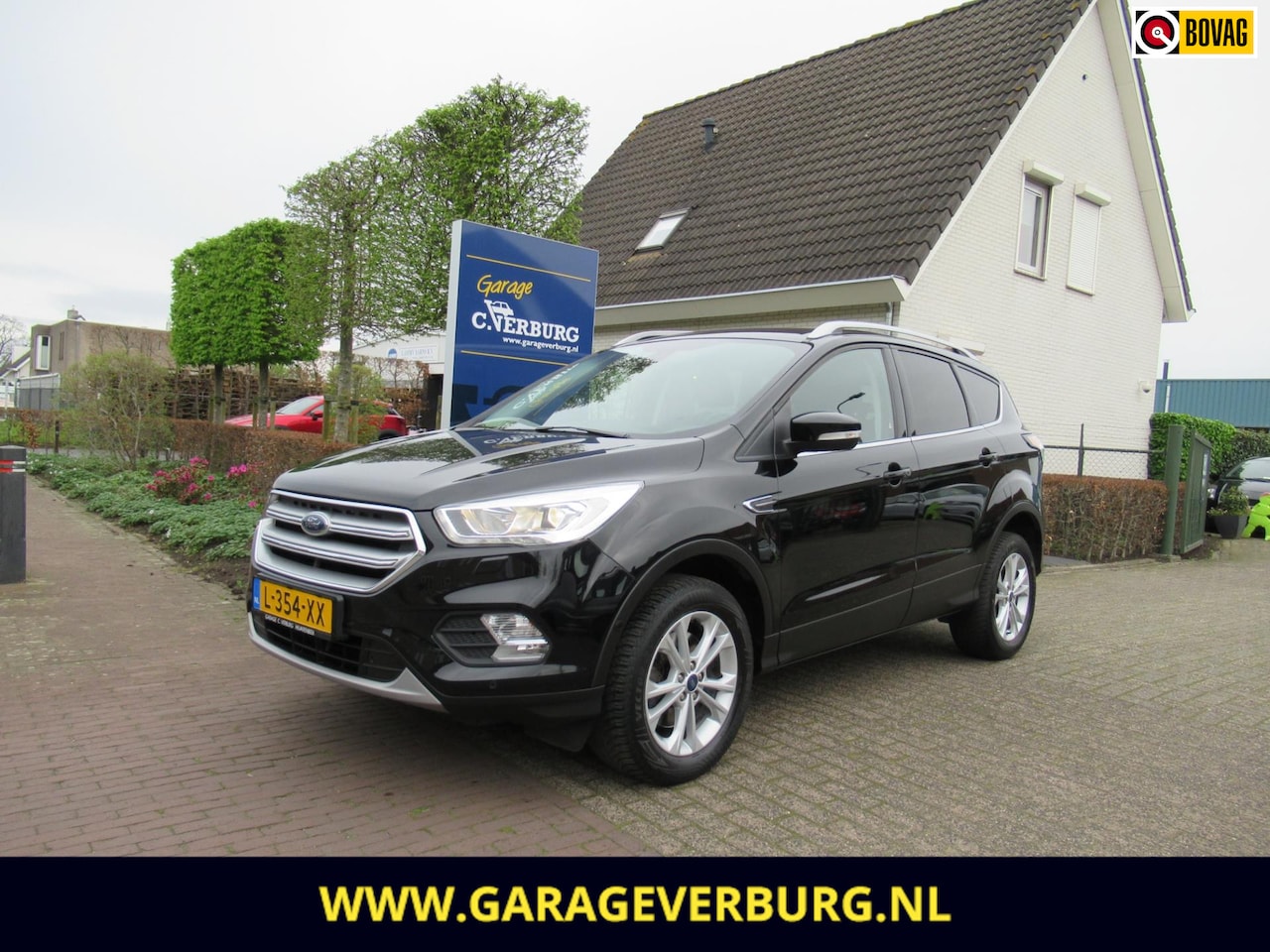 Ford Kuga - 1.5 EcoBoost Titanium AWD Automaat (Navi,PDC,Keyless,Stoel/stuurverwarming,Cruise,Trekhaak - AutoWereld.nl