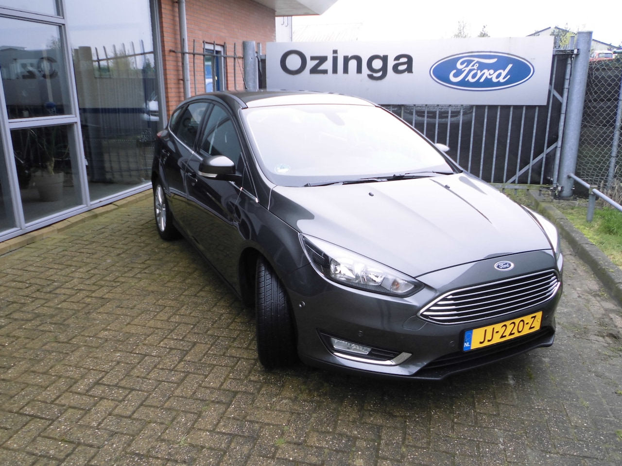 Ford Focus - 1.5 Titanium 150pk 1500kg trekken - AutoWereld.nl