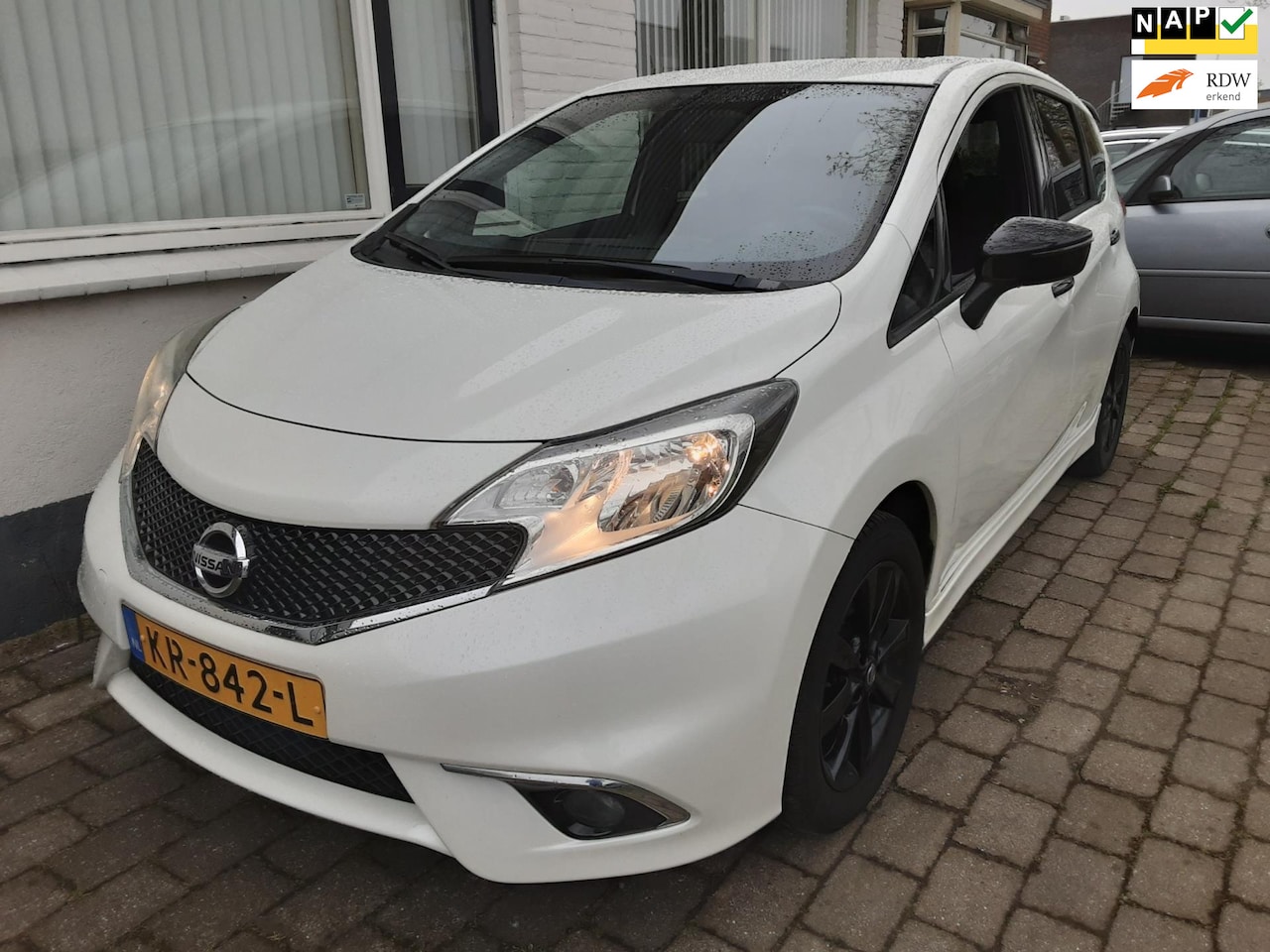 Nissan Note - 1.2 Black Edition 1.2 Black Edition - AutoWereld.nl