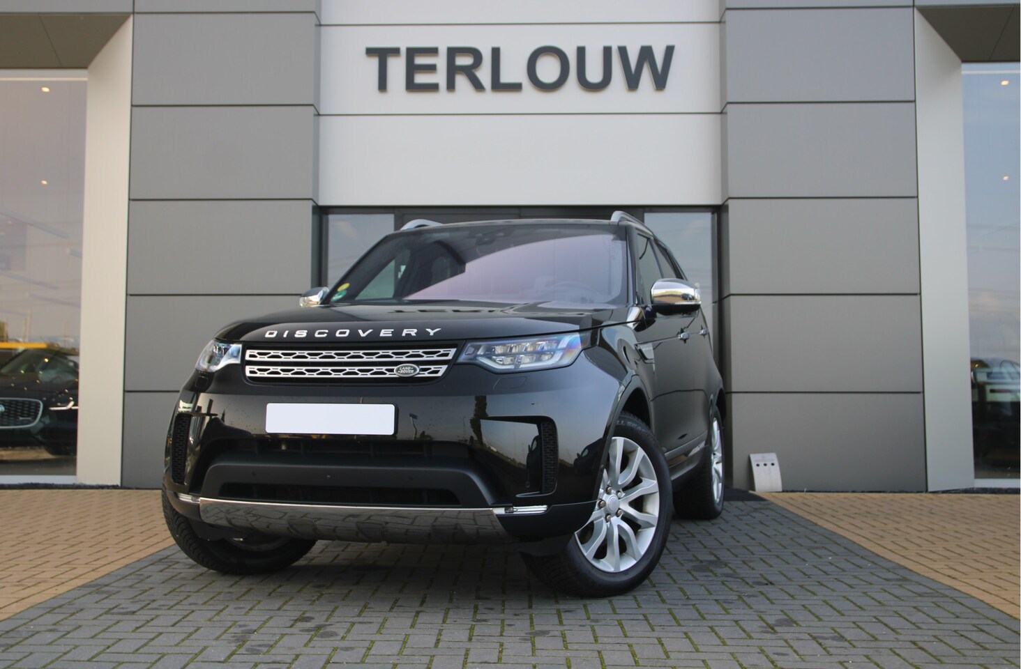 Land Rover Discovery - 3.0 Td6 HSE Luxury 7p. 3.0 Td6 HSE Luxury 7p. - AutoWereld.nl