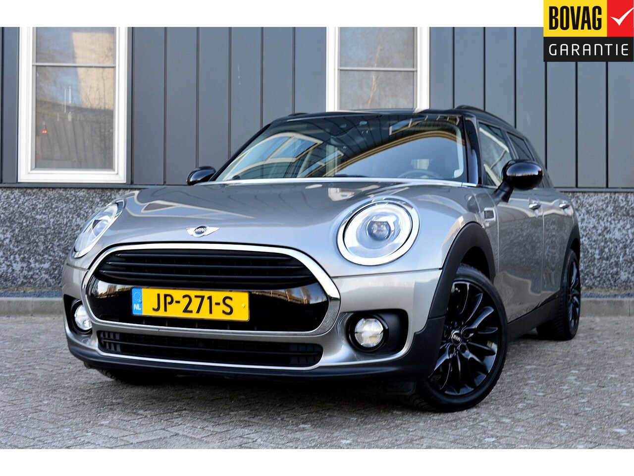 MINI Clubman - Mini 1.5 Cooper Pepper Serious Business Rijklaarprijs-Garantie Navigatie Leder sport Inter - AutoWereld.nl