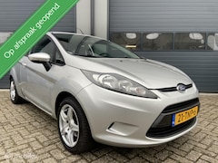 Ford Fiesta - 1.25 Titanium Uitvoering _ 3Drs _ NL Auto