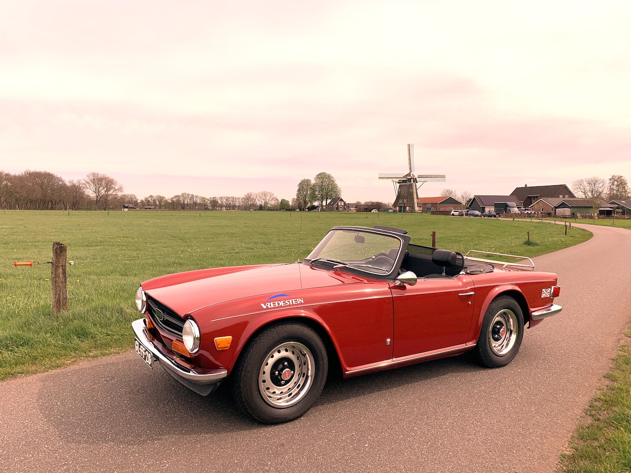 Triumph TR6 - Soft Top PRACHTIGE TR6 met OVERDRIVE - AutoWereld.nl