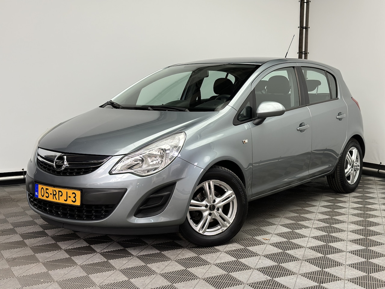 Opel Corsa - 1.4-16V Edition 5-drs ECC LM15" NL Auto - AutoWereld.nl