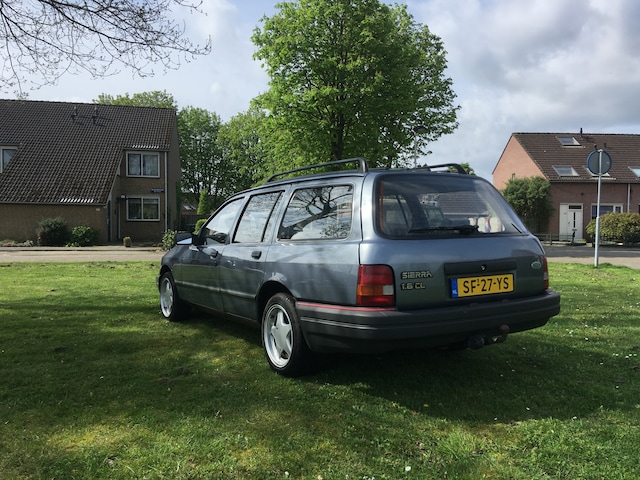ford-sierra-wagon-1-6-cl.jpg