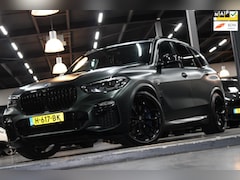 BMW X5 - XDrive45e |Sky Lounge|Pano|SoftClose|KeyLess Entry Bom Vol