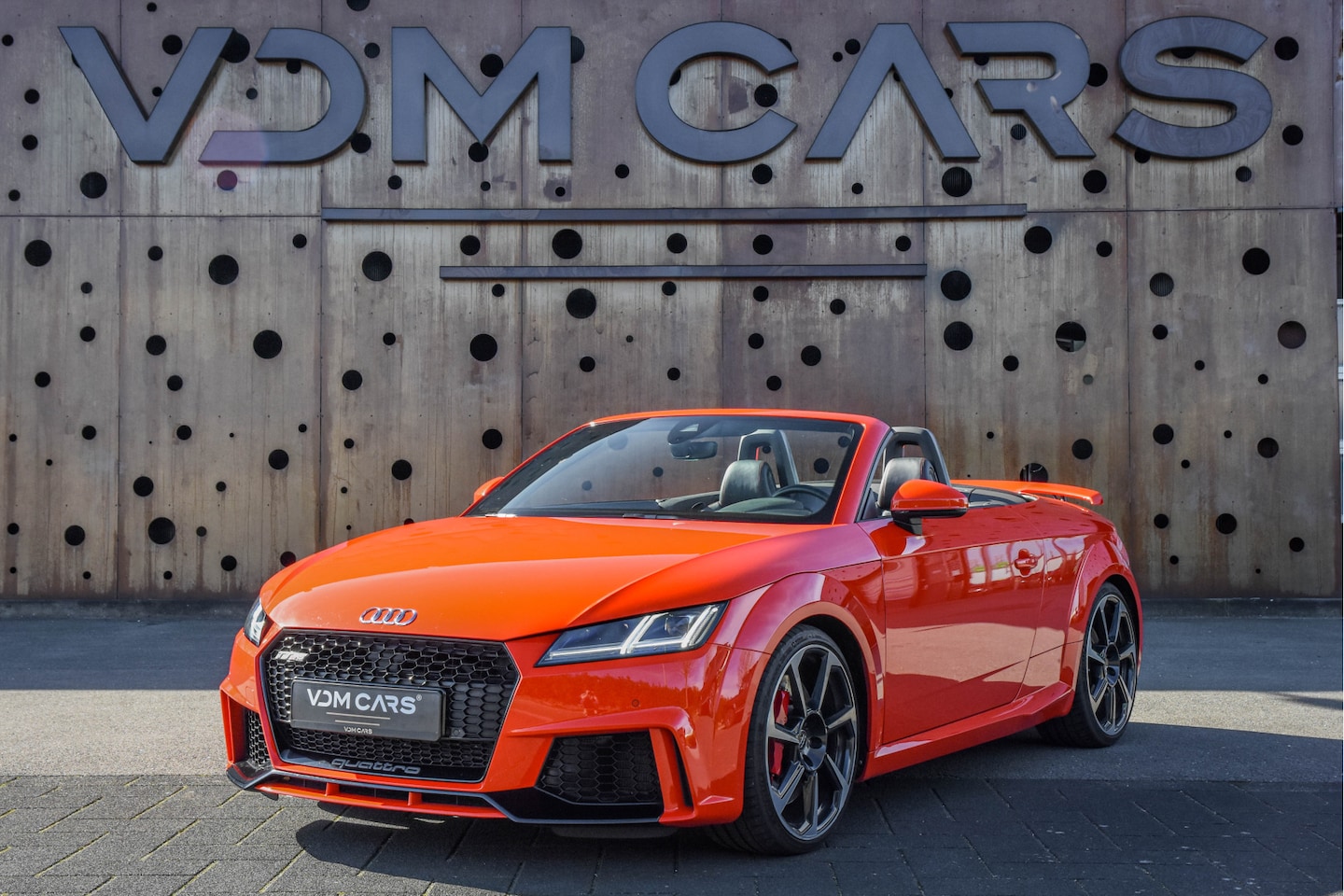 Audi TT Roadster - RS 2.5 TFSI quattro | Sport Design | Carbon | Black Pack | B&O | Audi Connect | Camera | - AutoWereld.nl