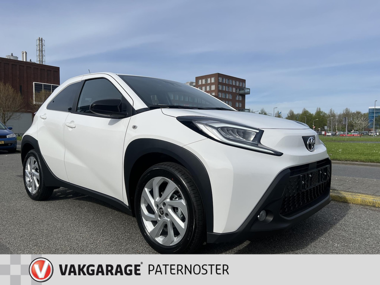 Toyota Aygo X - 1.0 VVT-i MT Active Carplay / Camera / Nieuw - AutoWereld.nl