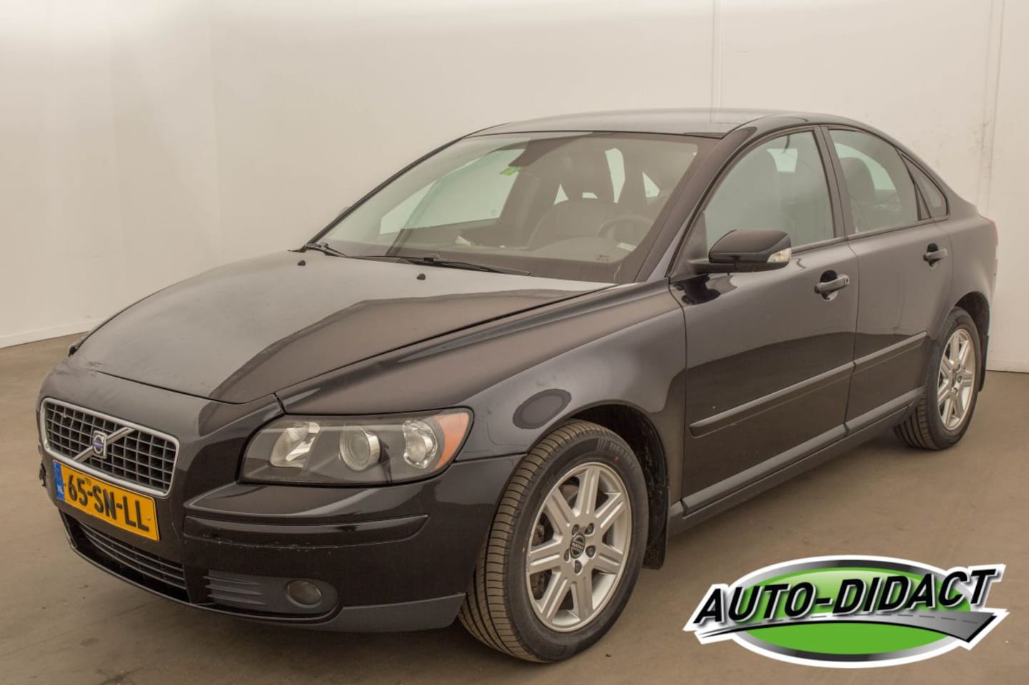 Volvo S40 - S-40 2.4 Automaat Leer - AutoWereld.nl