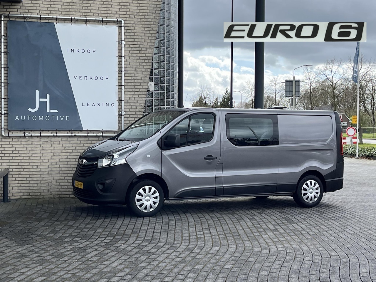 Opel Vivaro - 1.6 CDTI L2H1 DC Edition*NAVI*CRUISE*HAAK*A/C*TEL* - AutoWereld.nl