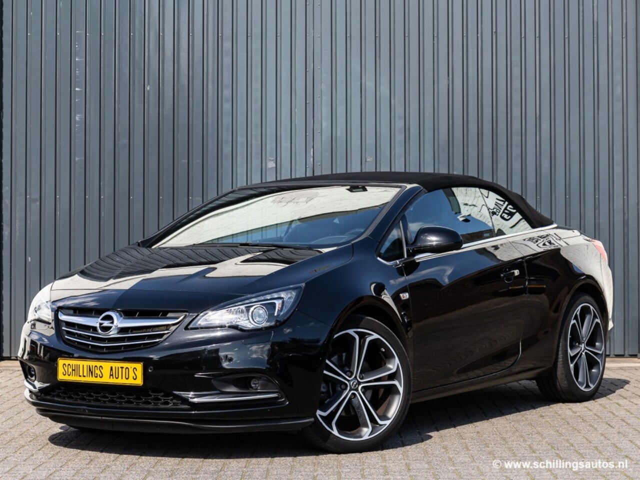 Opel Cascada - 1.6 Turbo Cosmo Innivation leer Navi camera automaat 60.000km! 2 - AutoWereld.nl