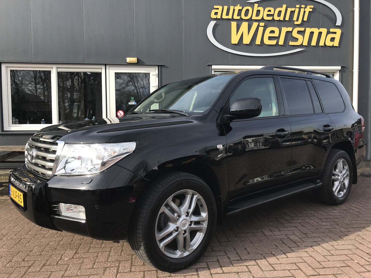 Toyota Land Cruiser V8 - 4.5 V8 D-4D VX Standard Roof Blind Van Super uitstraling  2 eigenaar hele historie bekend. - AutoWereld.nl