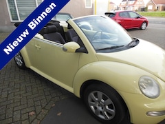 Volkswagen New Beetle Cabriolet - 1.6 Highline Staat in De Krim