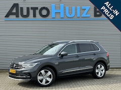 Volkswagen Tiguan - 1.4 TSI eHybrid Elegance LED DAB Carplay Head-Up Display Trekhaak 19 inch Stuurverwarming