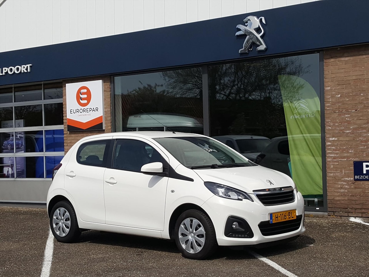 Peugeot 108 - 1.0 e-VTi 72pk 5D Active AIRCO | Bluetooth | LED-verlichting voor | Radio met USB-poort & - AutoWereld.nl