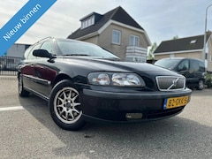 Volvo V70 - 2.4 Comfort Line