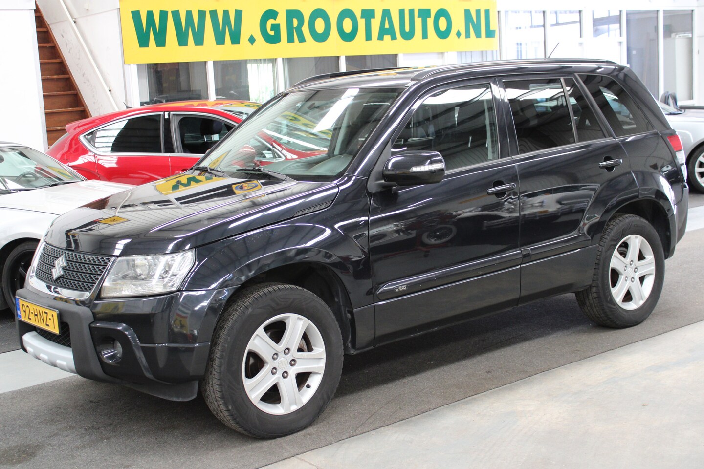 Suzuki Grand Vitara - 2.0-16V Exclusive MOTER TIKT Airco, NAP, Stuurbekrachtiging - AutoWereld.nl