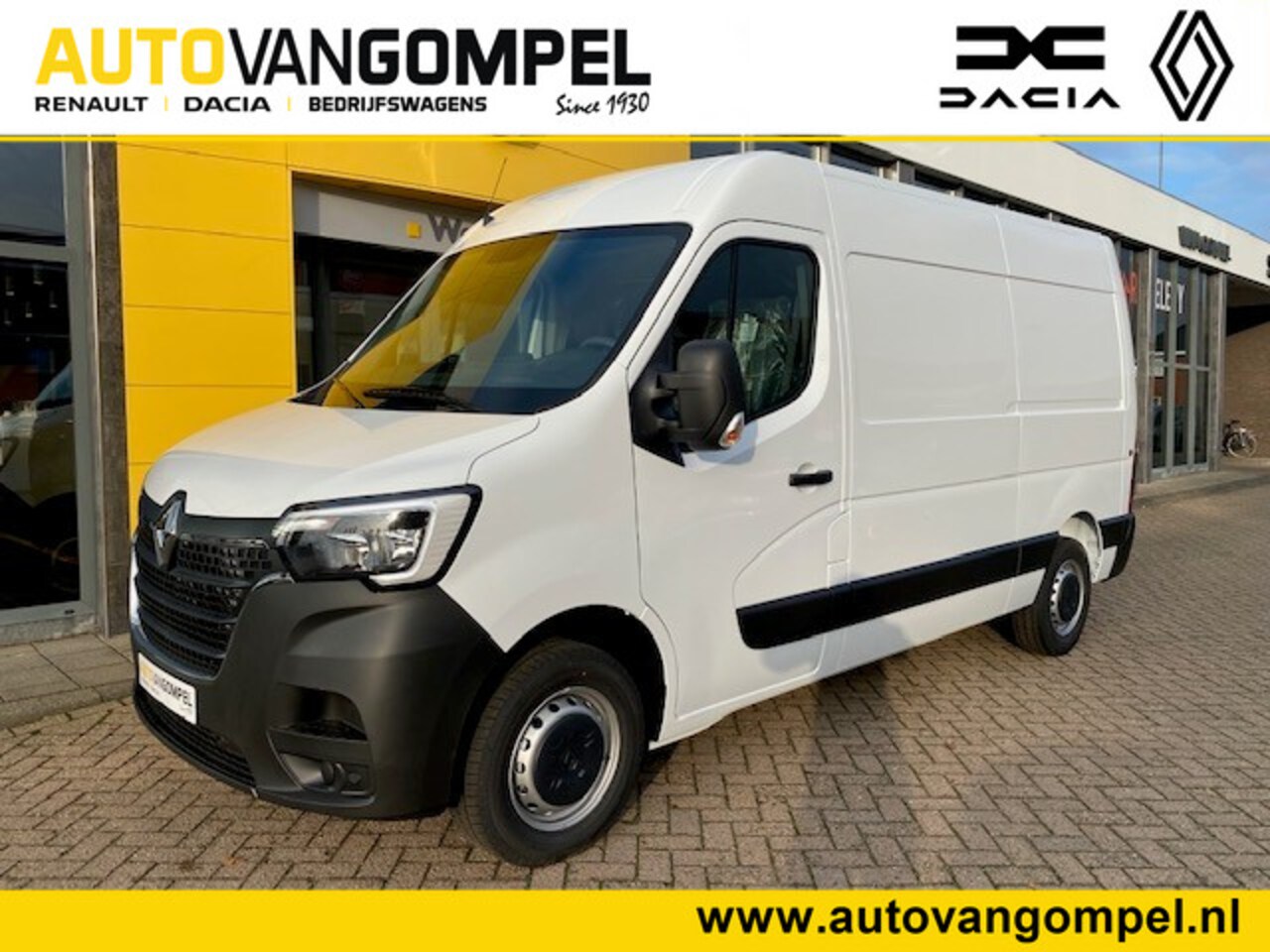 Renault Master - T33 2.3 dCi 135 L2H2 Comfort / OP VOORRAAD / NAVI / PACK DRVING - AutoWereld.nl