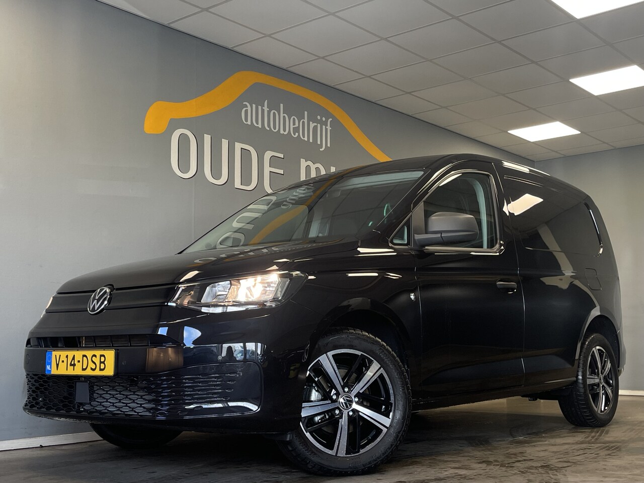 Volkswagen Caddy Cargo - 2.0 TDI Style Camera/AppConnect/Cruise - AutoWereld.nl