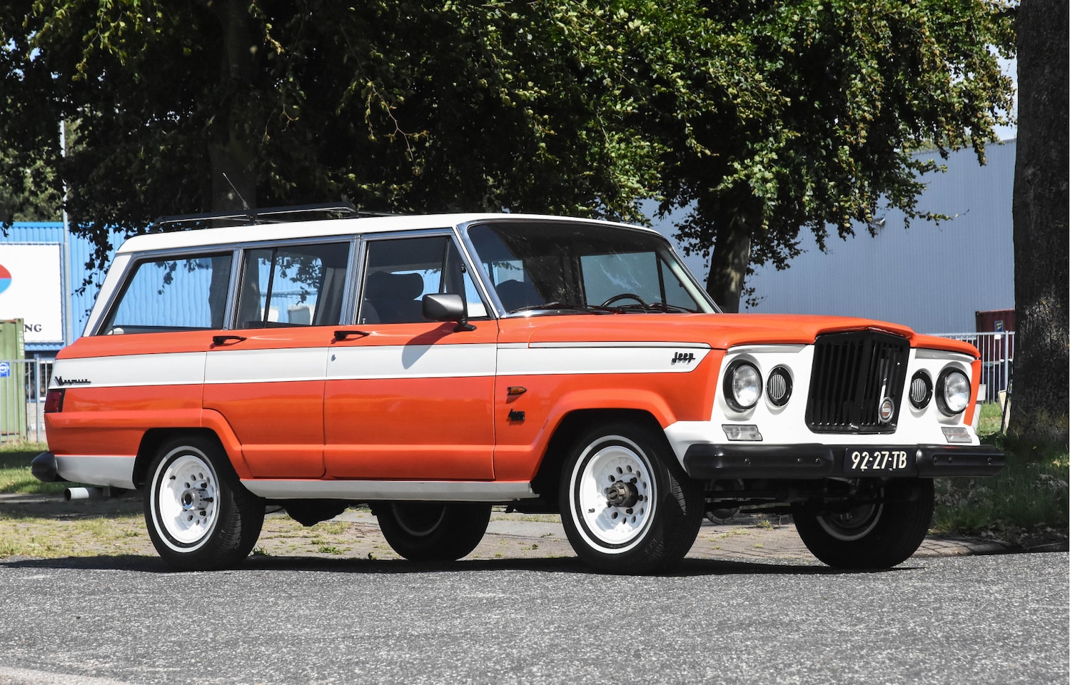 Jeep Wagoneer - Kaiser - AutoWereld.nl