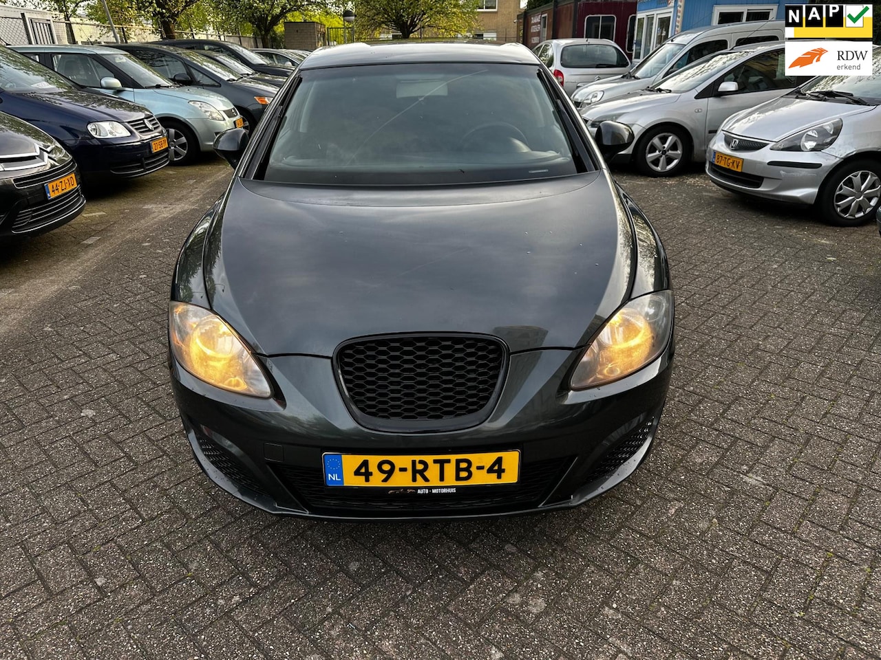 Seat Leon - 1.2 TSI Ecomotive Reference 1.2 TSI Ecomotive Reference - AutoWereld.nl