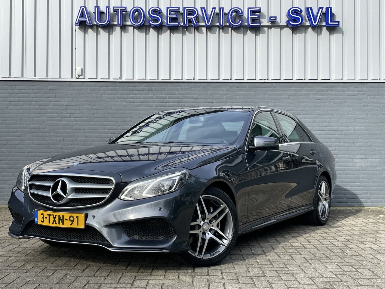 Mercedes-Benz E-klasse - 300 AMG-Style - ILS - Stoelmemory - Etc. - AutoWereld.nl