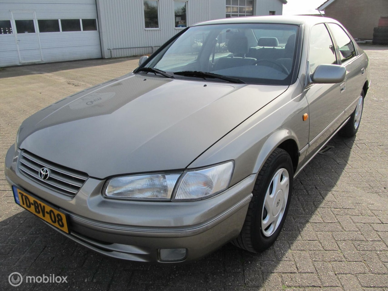 Toyota Camry - 3.0 V6 Linea Luna 3.0 V6 Linea Luna - AutoWereld.nl