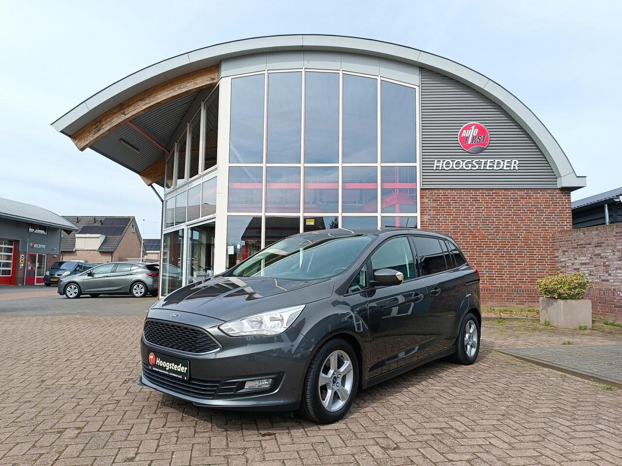 Ford Grand C-Max - 1.0 Ecoboost Titanium 7p. - AutoWereld.nl