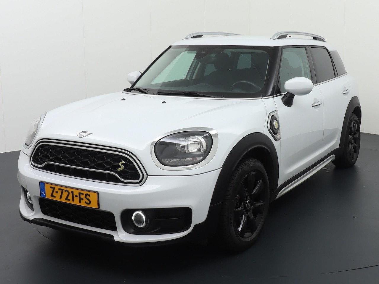 MINI Countryman - 2.0 Cooper SE Hybrid ALL4 Pepper - AutoWereld.nl