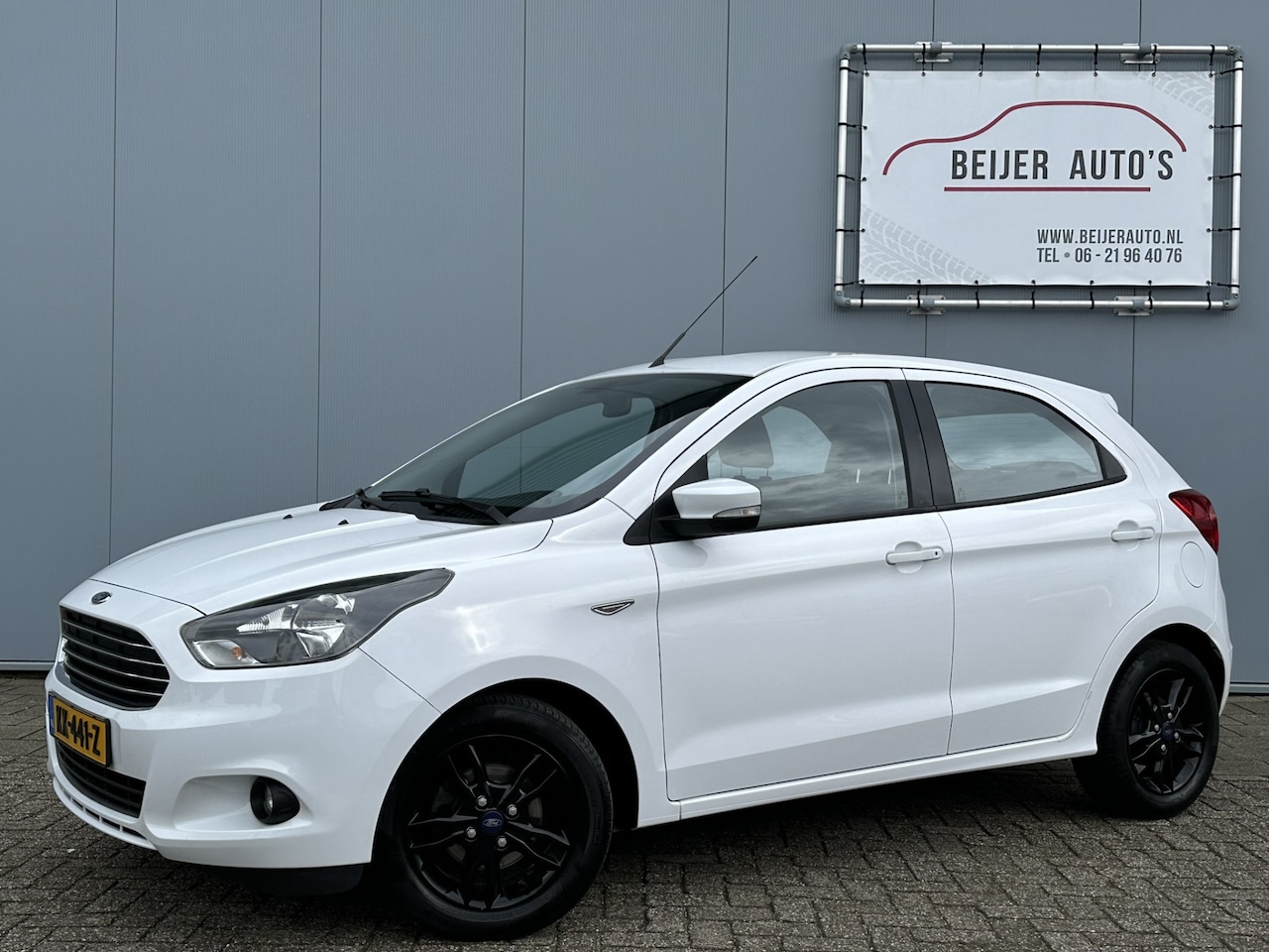 Ford Ka - 1.2 Trend Ultimate Navigatie/Airco/15inch. - AutoWereld.nl