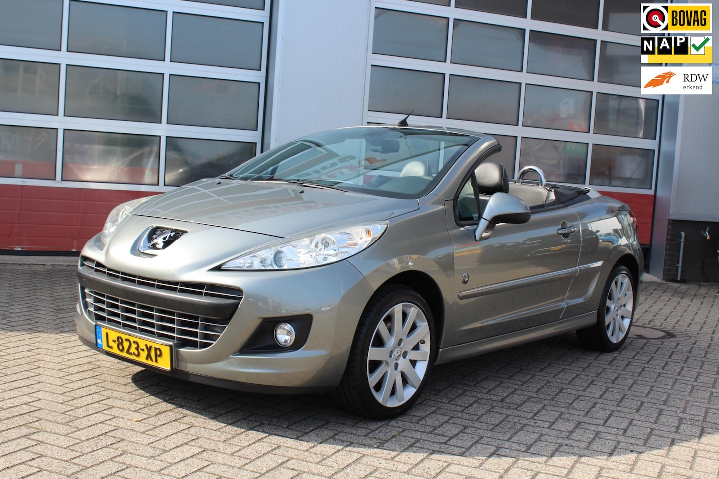 Peugeot 207 CC - 1.6 VTi 1.6 VTi - AutoWereld.nl